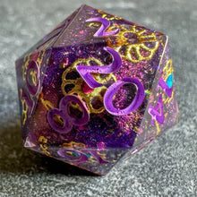 Load image into Gallery viewer, Treasure Keeper d20
