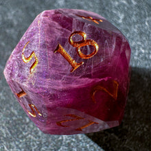 Load image into Gallery viewer, Deep Amethyst Starcut d20
