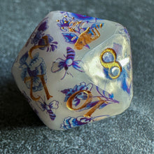 Load image into Gallery viewer, Gilded Delft Starcut d20
