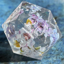 Load image into Gallery viewer, Twilight Briar d20
